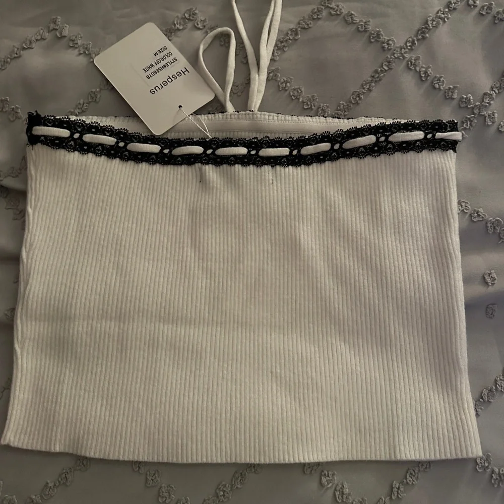 Set - Picture 3 of 9